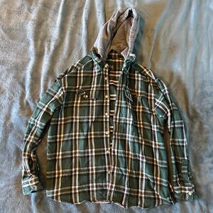 American Eagle Outfitters Forest Green Plaid Shirt